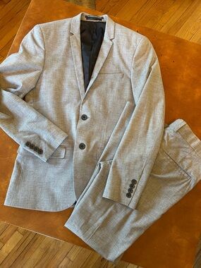 H&M Light Gray Men's Two-Piece Suit Blazer & Trousers